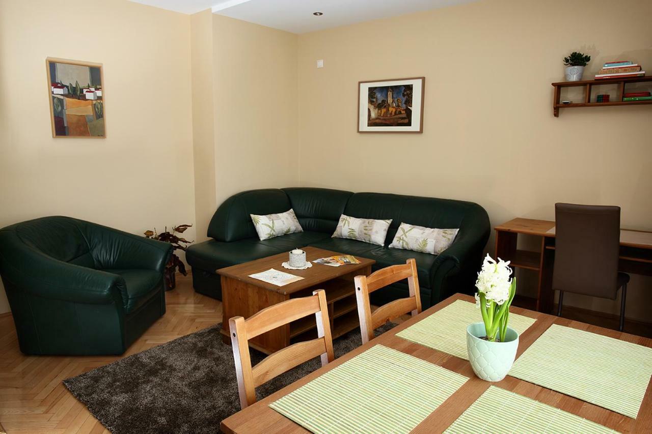 Ecomfort Apartment Kecskemét Exterior photo